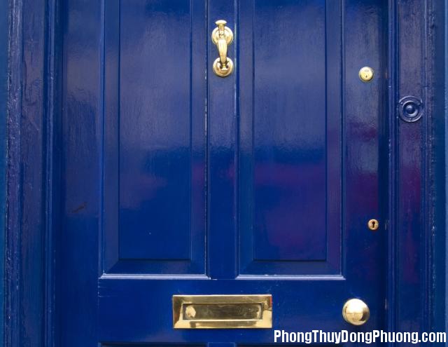 Nico Tondini bluedoor Cách chọn màu sơn theo hướng cửa cho vận may đầy nhà