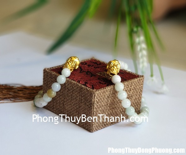 S6799 chuoi ngoc phi thuy ty huu Tử vi Phương Đông: Thứ tư 23/01/2019