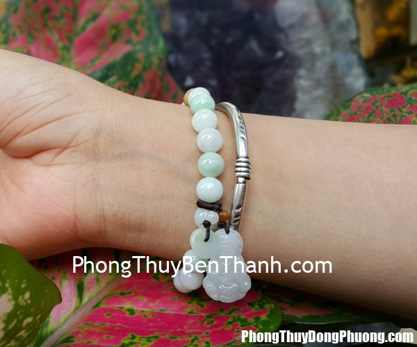 s6696 chuoi phi thuy treo quan am 2 Tử vi Phương Đông: Thứ năm 05/09/2019